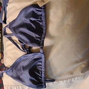 Bathing suit